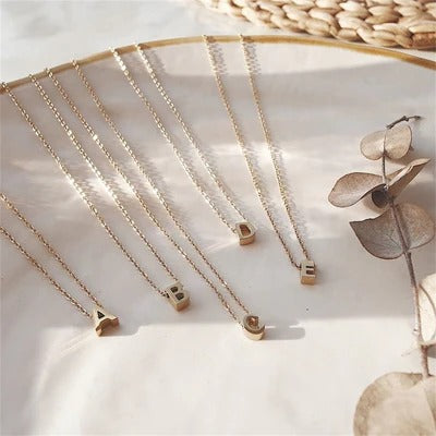 Letter Necklace – Gouden Initiaal Ketting Dames | Persoonlijke Bedel Ketting met Letter