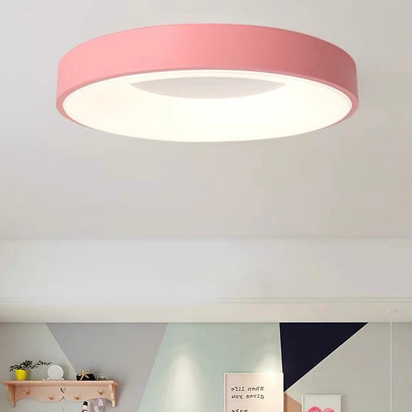 Creatieve Kleurrijke LED Plafondlamp | Eenvoudig Modern Design voor Kinderkamer of Speelruimte – ColorGlow Creative