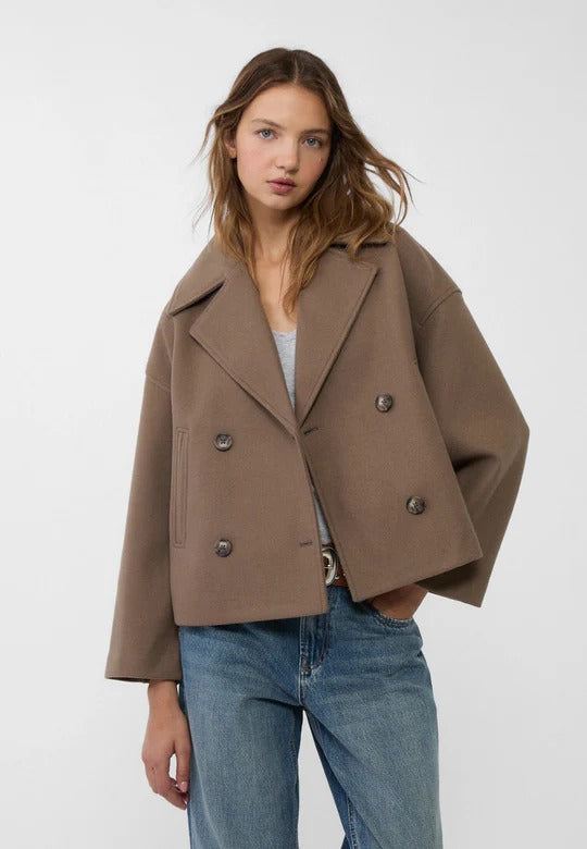 Korte Damesblazer met Knoopsluiting – Elegant & Gevormd – DuoChic