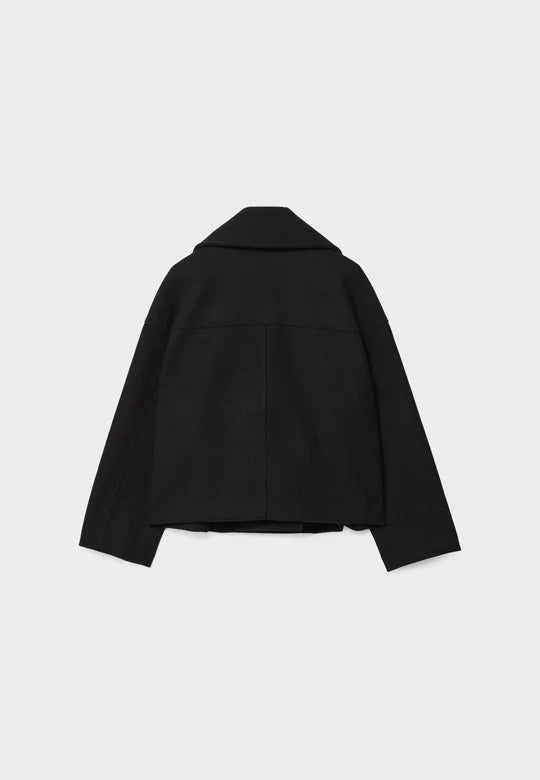 Korte Damesblazer met Knoopsluiting – Elegant & Gevormd – DuoChic